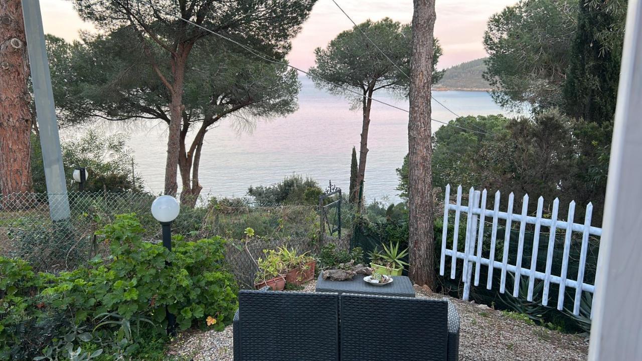 Suosogno Sul Mare 200Metri Dalla Spiaggia カポリーヴェリ エクステリア 写真