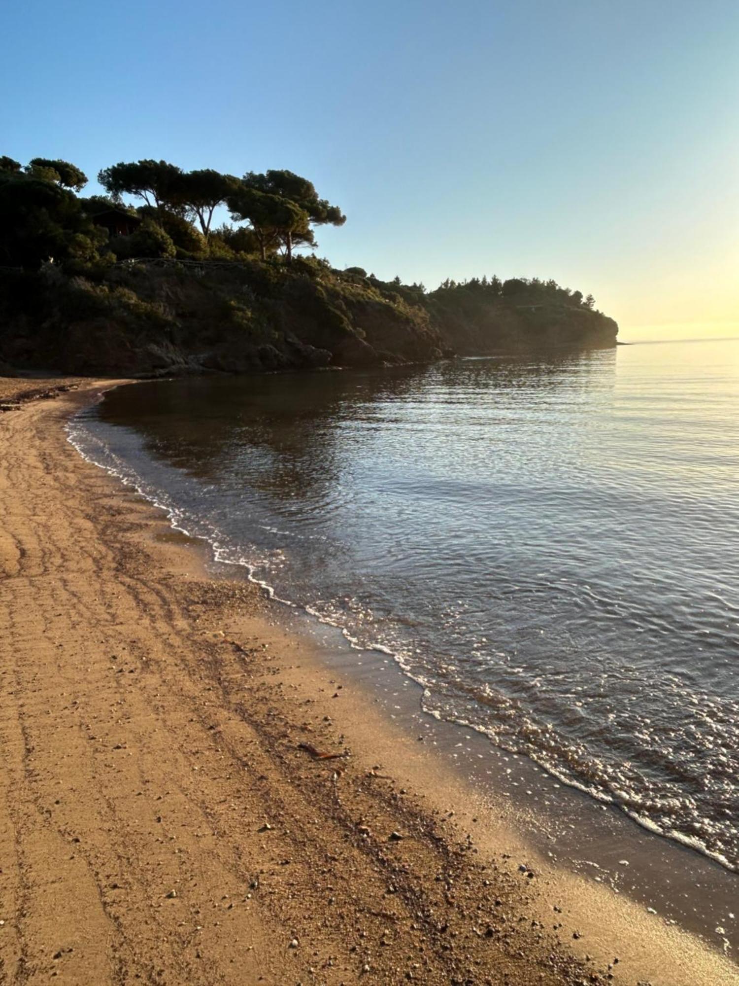 Suosogno Sul Mare 200Metri Dalla Spiaggia カポリーヴェリ エクステリア 写真